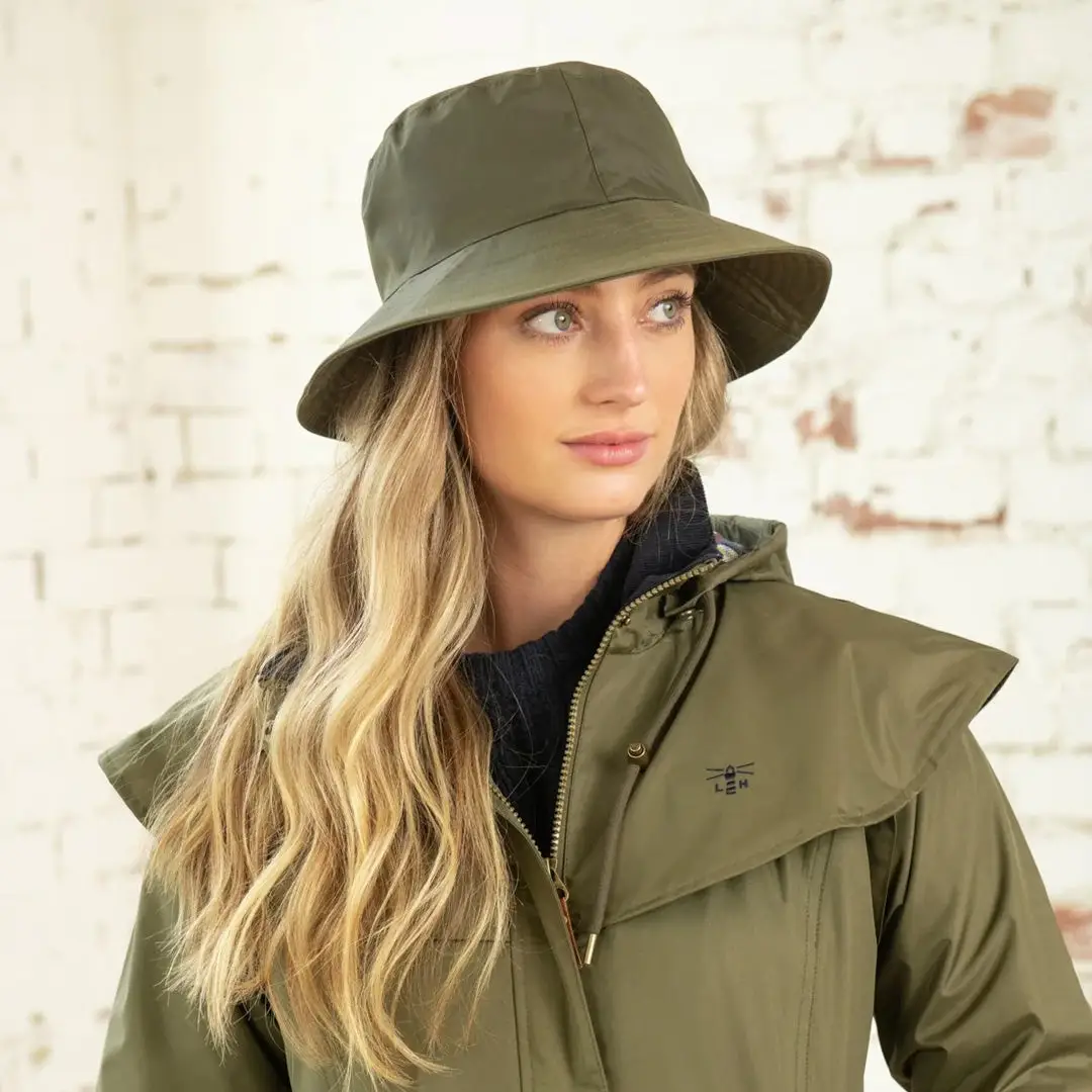 Lighthouse Storm Waterproof Ladies Hat - Image 2
